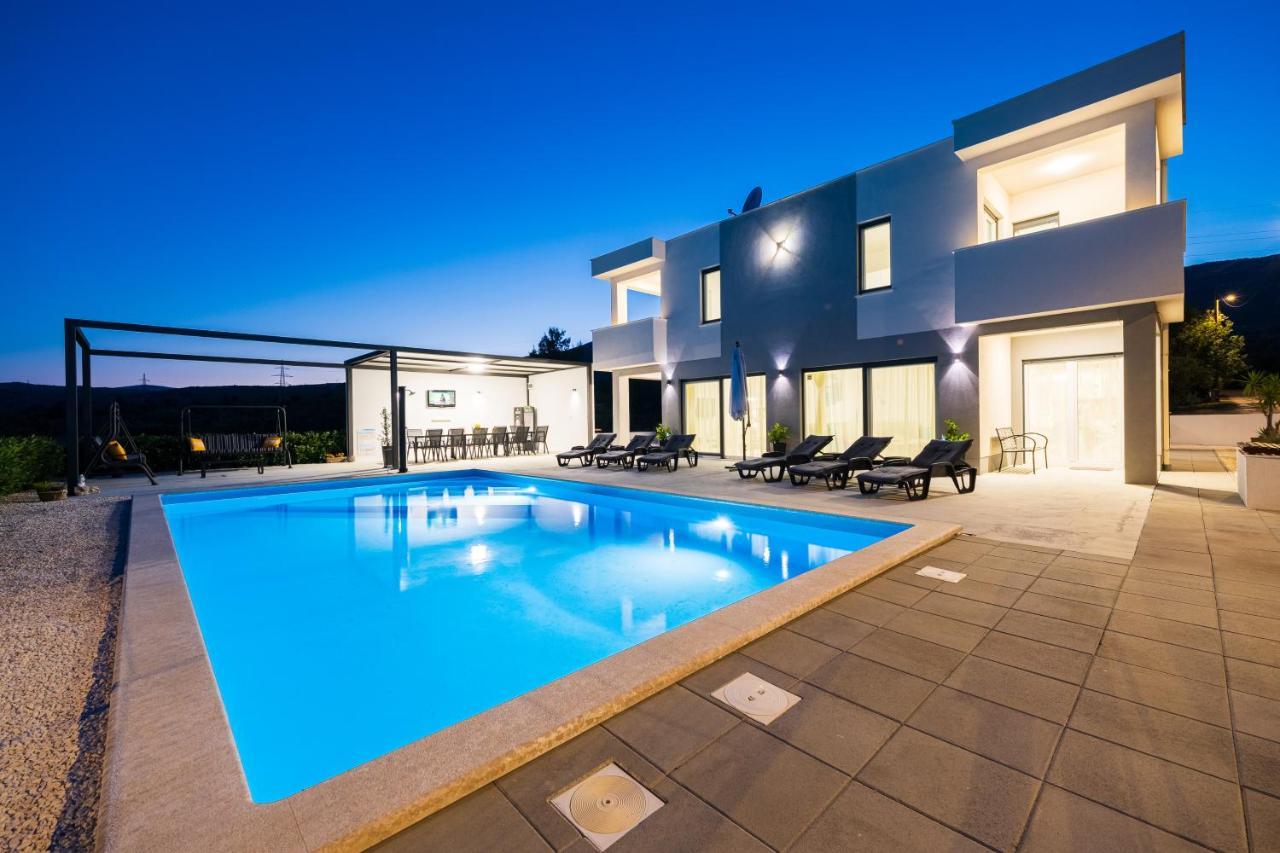 Villa Sky - Heating Pool Кастель-Нови Экстерьер фото