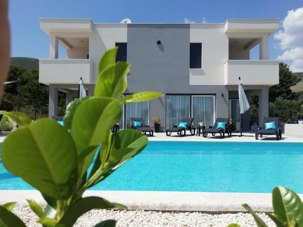 Villa Sky - Heating Pool Кастель-Нови Экстерьер фото